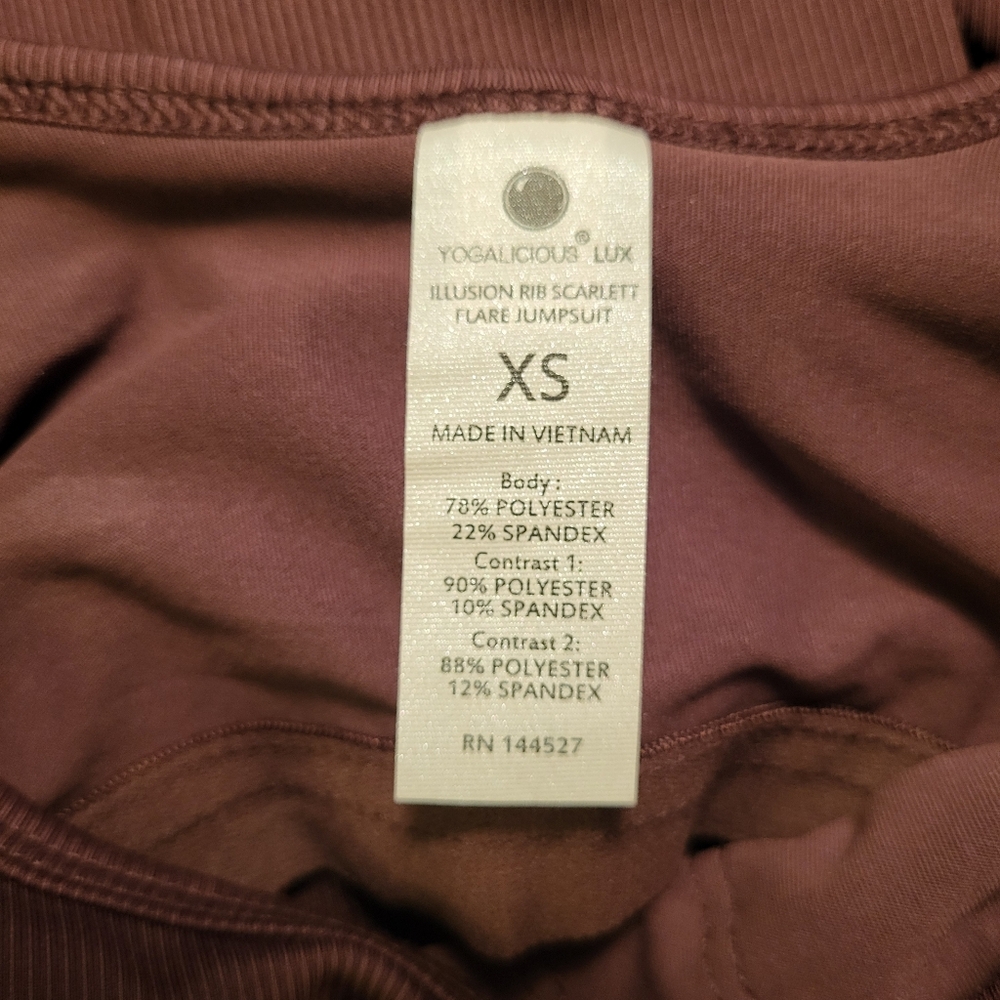 NWT Yogalicious Cocoa Illusion Rib Scarlett Flare Jumpsuit Size XS - Picture 3 of 8